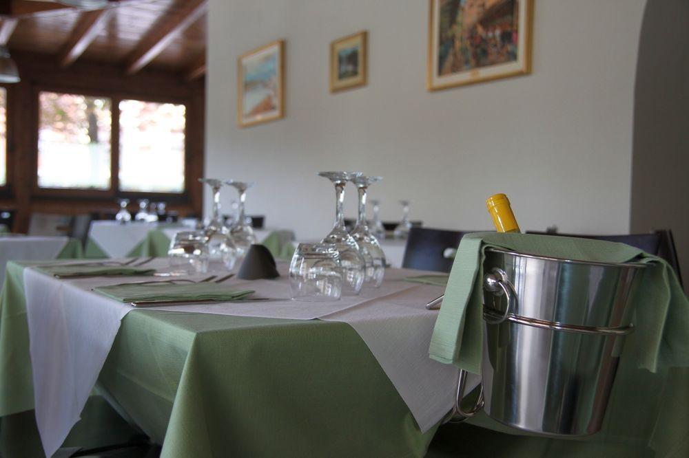 Hotel Santo Stefano Пьеве-Санто-Стефано Экстерьер фото