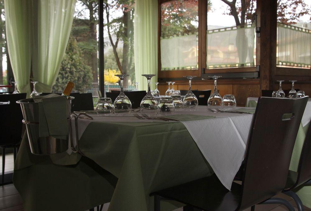 Hotel Santo Stefano Пьеве-Санто-Стефано Экстерьер фото