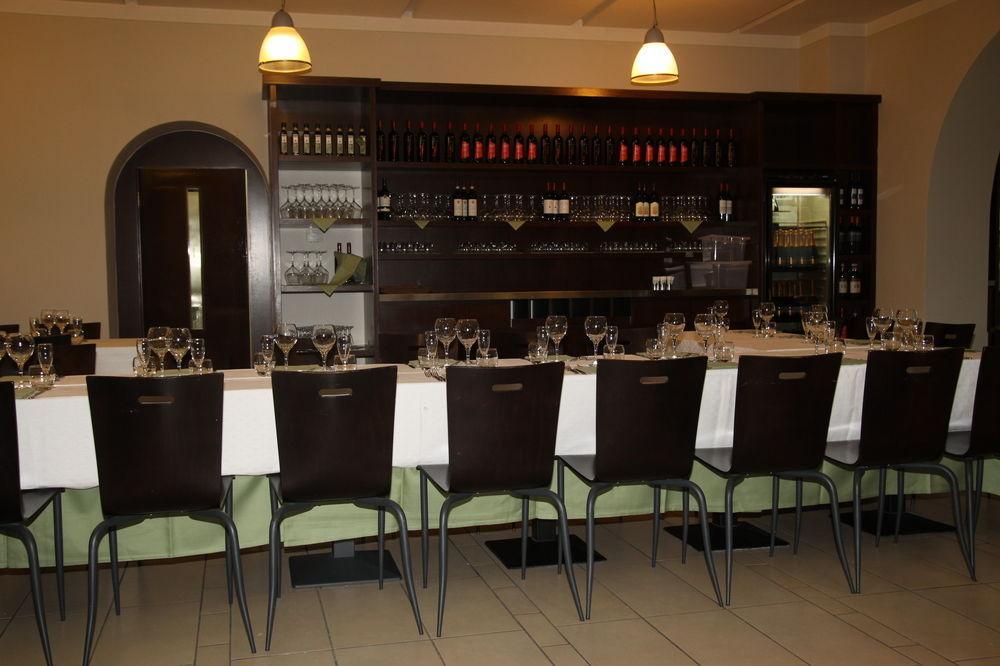 Hotel Santo Stefano Пьеве-Санто-Стефано Экстерьер фото