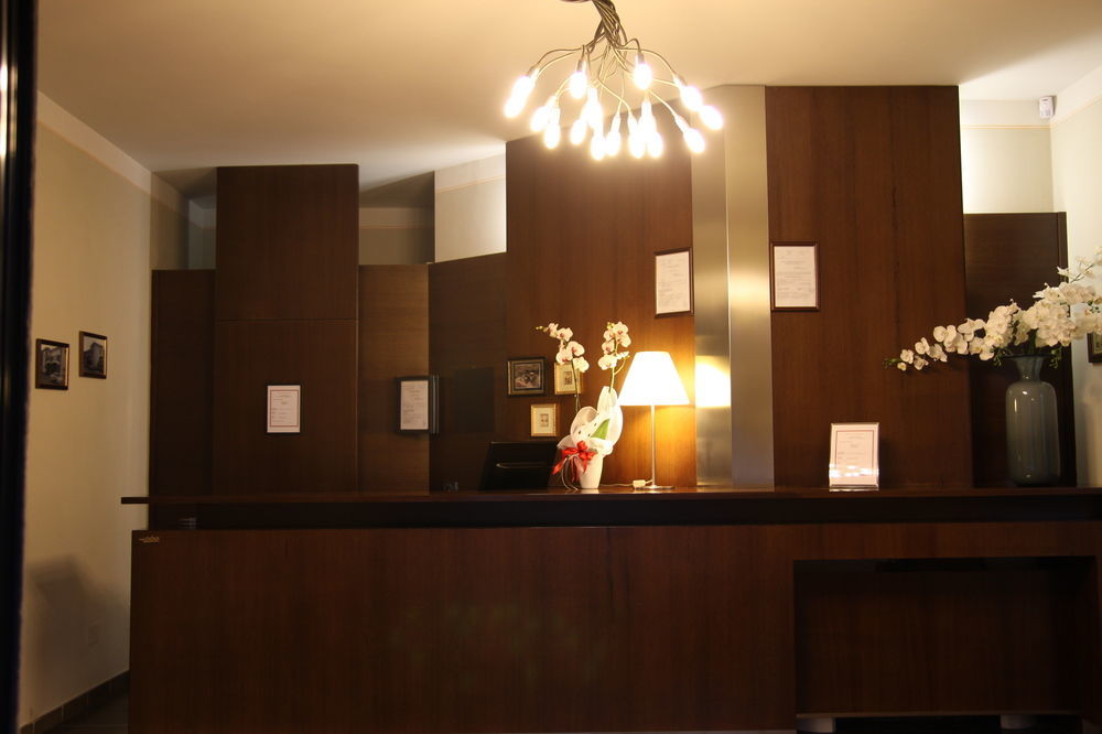 Hotel Santo Stefano Пьеве-Санто-Стефано Экстерьер фото