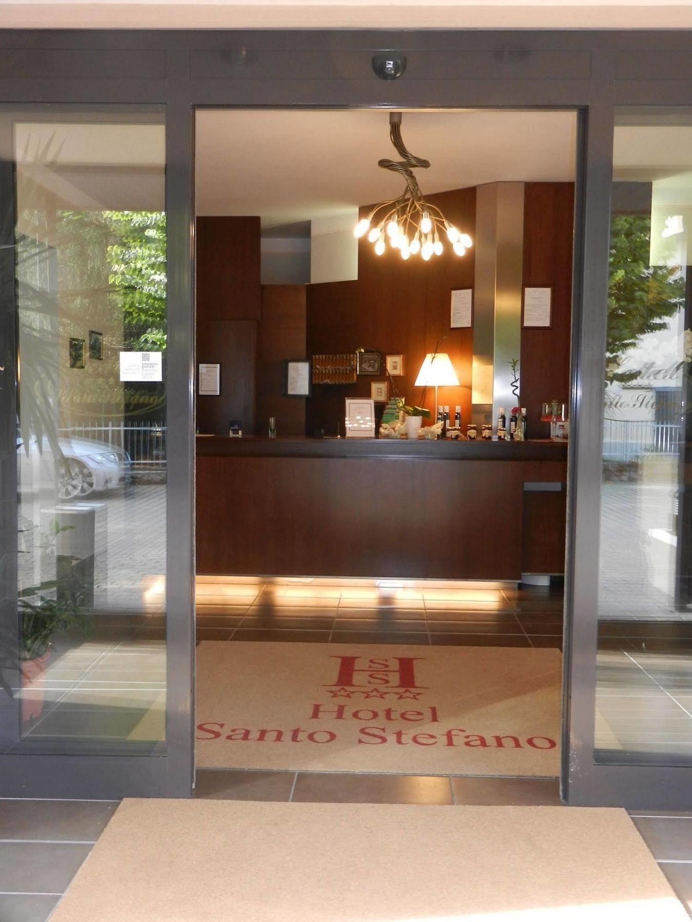 Hotel Santo Stefano Пьеве-Санто-Стефано Экстерьер фото